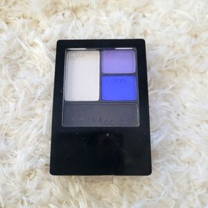 Loreal Electric Blue mini eyeshadow palette